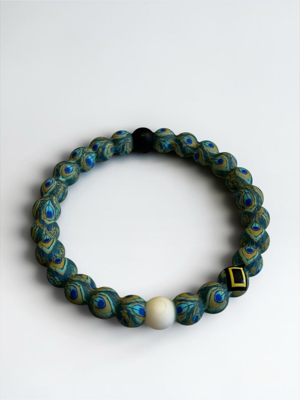Lokai Bracelet Nat Geo Peacock